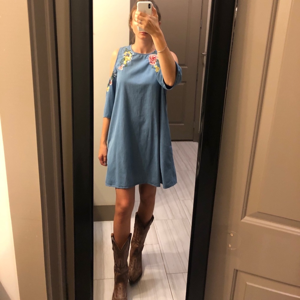 Zara Jeans dress with roses